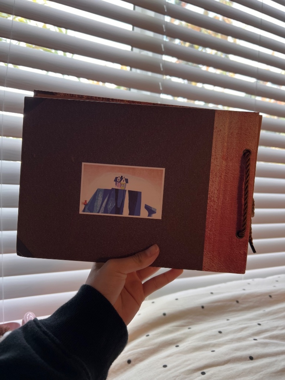 Scrap book - Picture 3 of 3